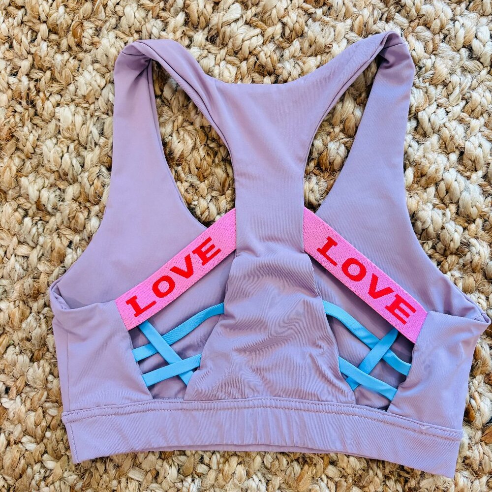 freebie w/ add'tl purchase! | cute sports bra 💜🩷